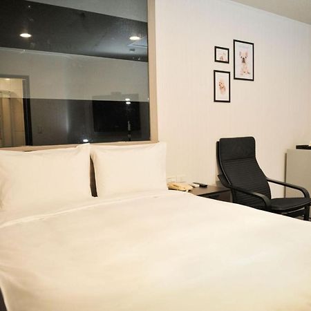 Huang Kai Hotel Тайчжун Екстер'єр фото